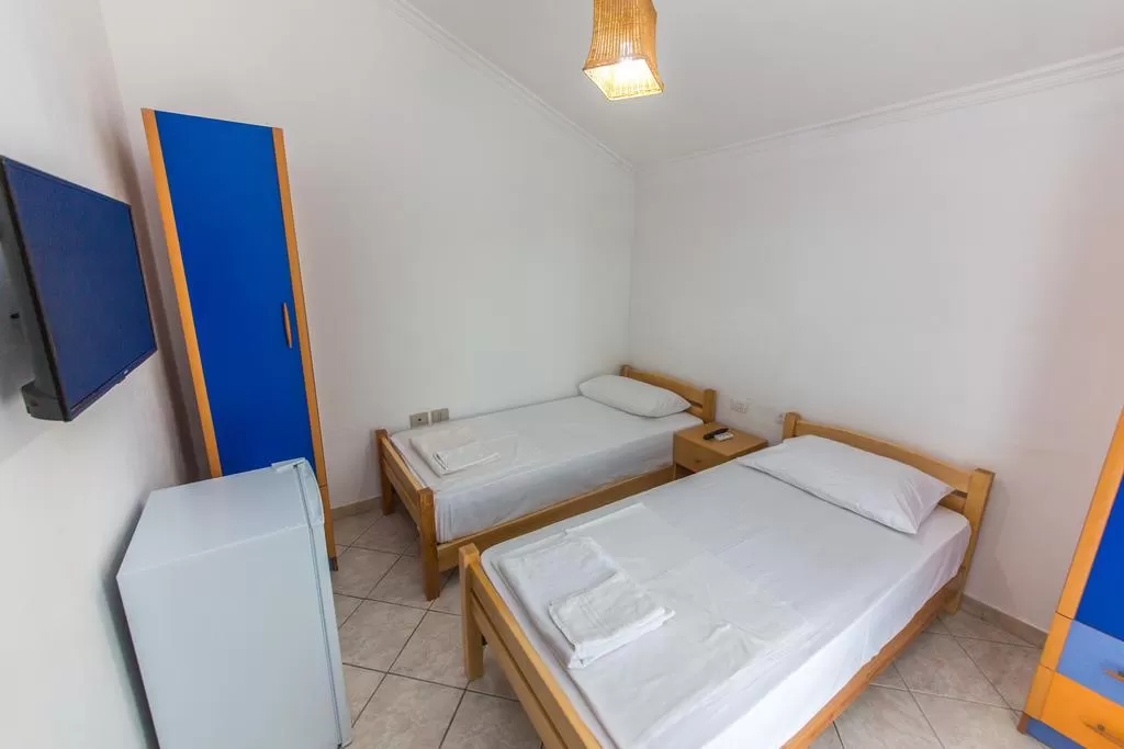 Kolaveri Resort - villa TRPL room-2.jpg